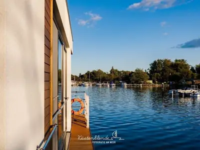 Boot für 4 Personen (45 m²) in Ribnitz-Damgarten 2/10