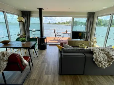 Boot für 6 Personen (45 m²) in Ribnitz-Damgarten 6/8