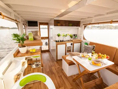 Boot für 4 Personen (15 m²) in Schwerin 10/10