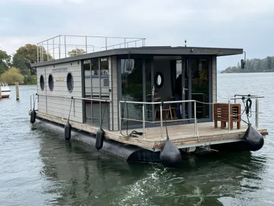 Boot für 6 Personen (32 m²) in Schwerin 1/10
