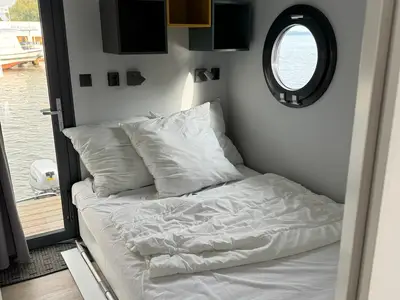 Boot für 6 Personen (32 m²) in Schwerin 8/10