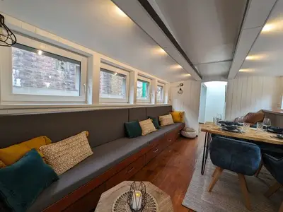 Boot für 4 Personen (40 m²) in Stade 1/10