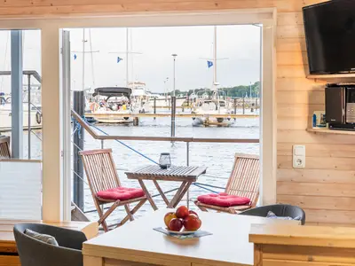 Boot für 6 Personen (38 m²) in Heiligenhafen 4/10