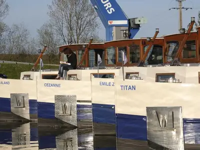 Boot für 8 Personen in Niderviller 1/10