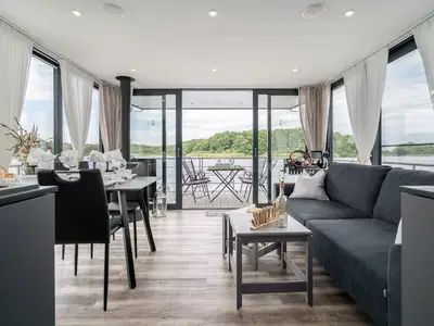 Boot für 6 Personen (36 m²) 5/10