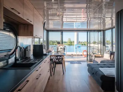 Boot für 6 Personen (52 m²) in Kinrooi 2/10