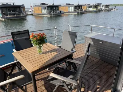 Boot für 4 Personen (45 m²) in Klitten 8/10