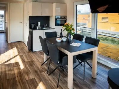 Boot für 6 Personen (45 m²) in Klitten 2/10