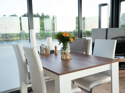 Boot für 4 Personen (45 m²) in Klitten 5/10