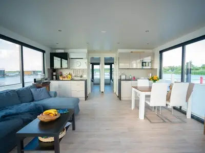 Boot für 4 Personen (45 m²) in Klitten 7/10