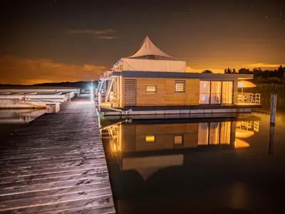 Boot für 6 Personen (45 m²) in Klitten 1/10