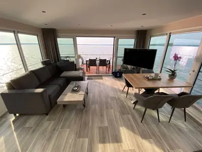 Boot für 4 Personen (45 m²) in Vetschau 2/8