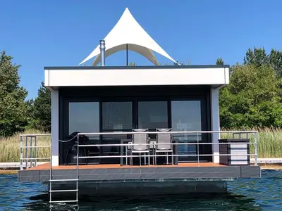 Boot für 4 Personen (45 m²) in Vetschau 1/10