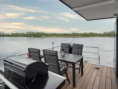 Boot für 2 Personen (35 m²) in Zehdenick 7/10