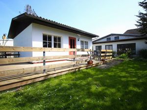 23501888-Bungalow-3-Altenkirchen (Rügen)-300x225-2