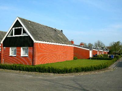 Bungalow für 5 Personen (75 m²) in Bensersiel 4/10