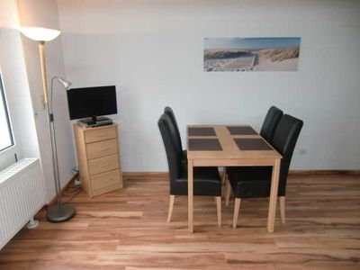 Bungalow für 4 Personen (54 m²) in Bensersiel 3/10