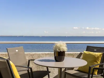 balcony-terrace