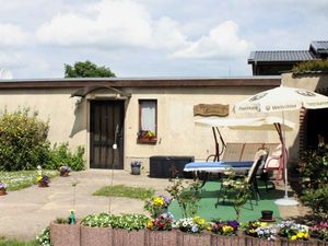 Bungalow für 3 Personen (42 m&sup2;) in Bülower Burg