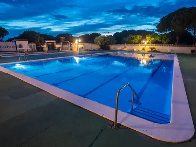 PoolOfHouse