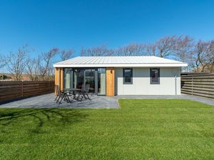 24045803-Bungalow-4-Callantsoog-300x225-3