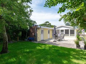 24045793-Bungalow-2-Callantsoog-300x225-4