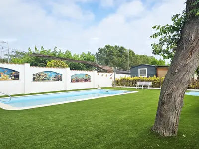 PoolOfHouse