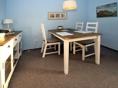 DiningRoom