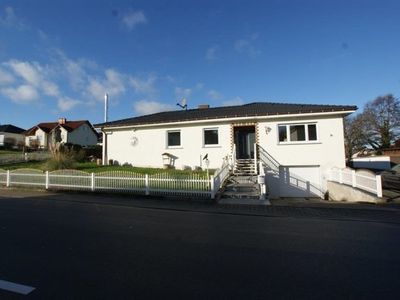 Bungalow für 4 Personen (120 m²) in Erbach (Hessen) 1/10