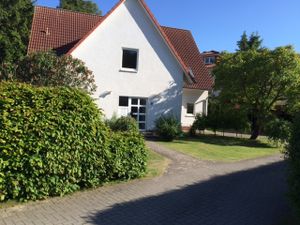 18581627-Bungalow-2-Greifswald-300x225-2