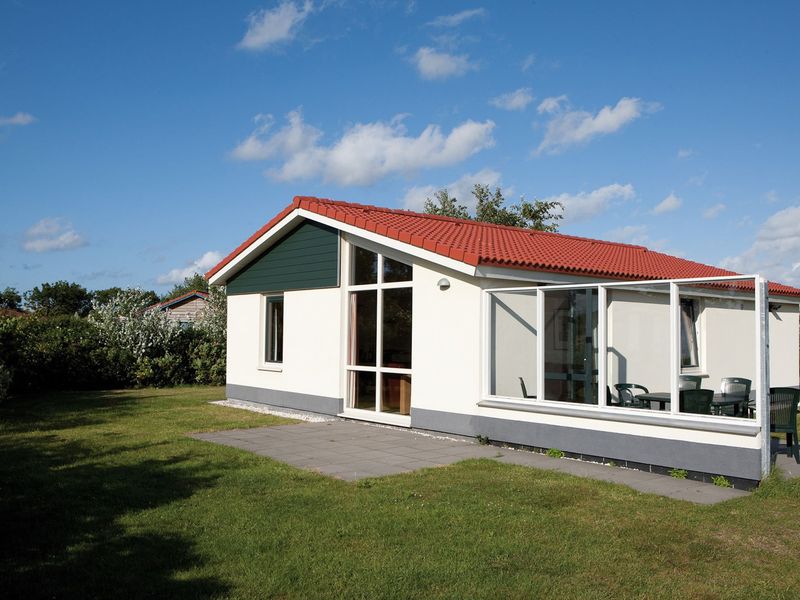 21968749-Bungalow-6-Hollum-800x600-0