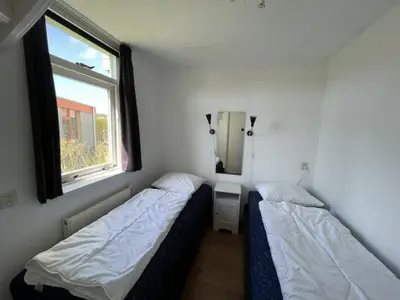 Bungalow für 6 Personen in Julianadorp 6/10