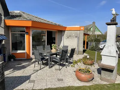 Bungalow für 6 Personen in Julianadorp 1/10