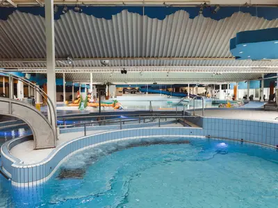 PoolOfHouse