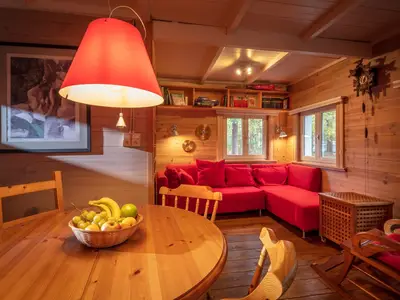 DiningRoom