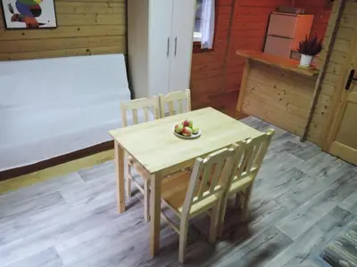 DiningRoom