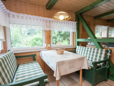 DiningRoom