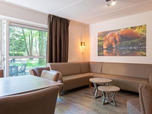 22500747-Bungalow-8-Oosterhout-300x225-3