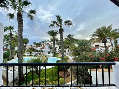 PoolOfHouse
