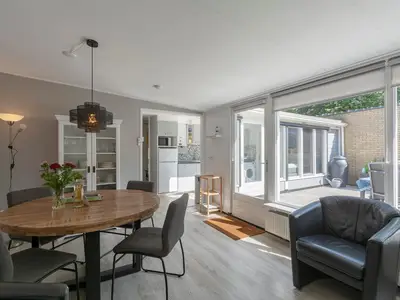 DiningRoom