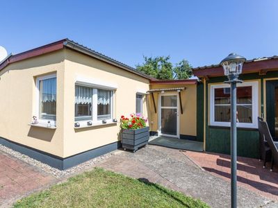 Bungalow für 4 Personen (40 m²) in Spandowerhagen 1/10