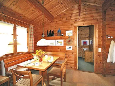 DiningRoom DiningRoom