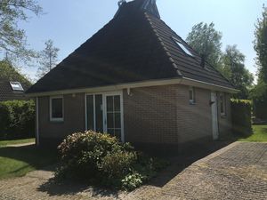 19354899-Bungalow-6--300x225-1