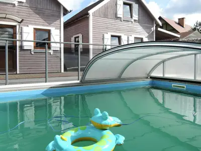 PoolOfHouse
