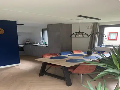 DiningRoom