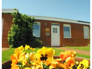 Bungalow für 2 Personen (66 m²) in Dornumersiel