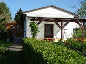 18588103-Bungalow-4-Stiege-300x225-3