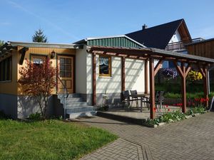 18588272-Bungalow-5-Stiege-300x225-1