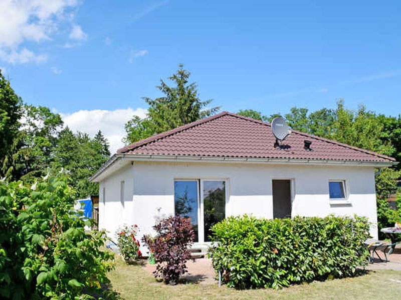 22070417-Bungalow-5-Sundhagen-800x600-0