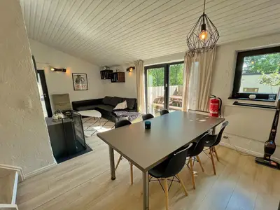 DiningRoom